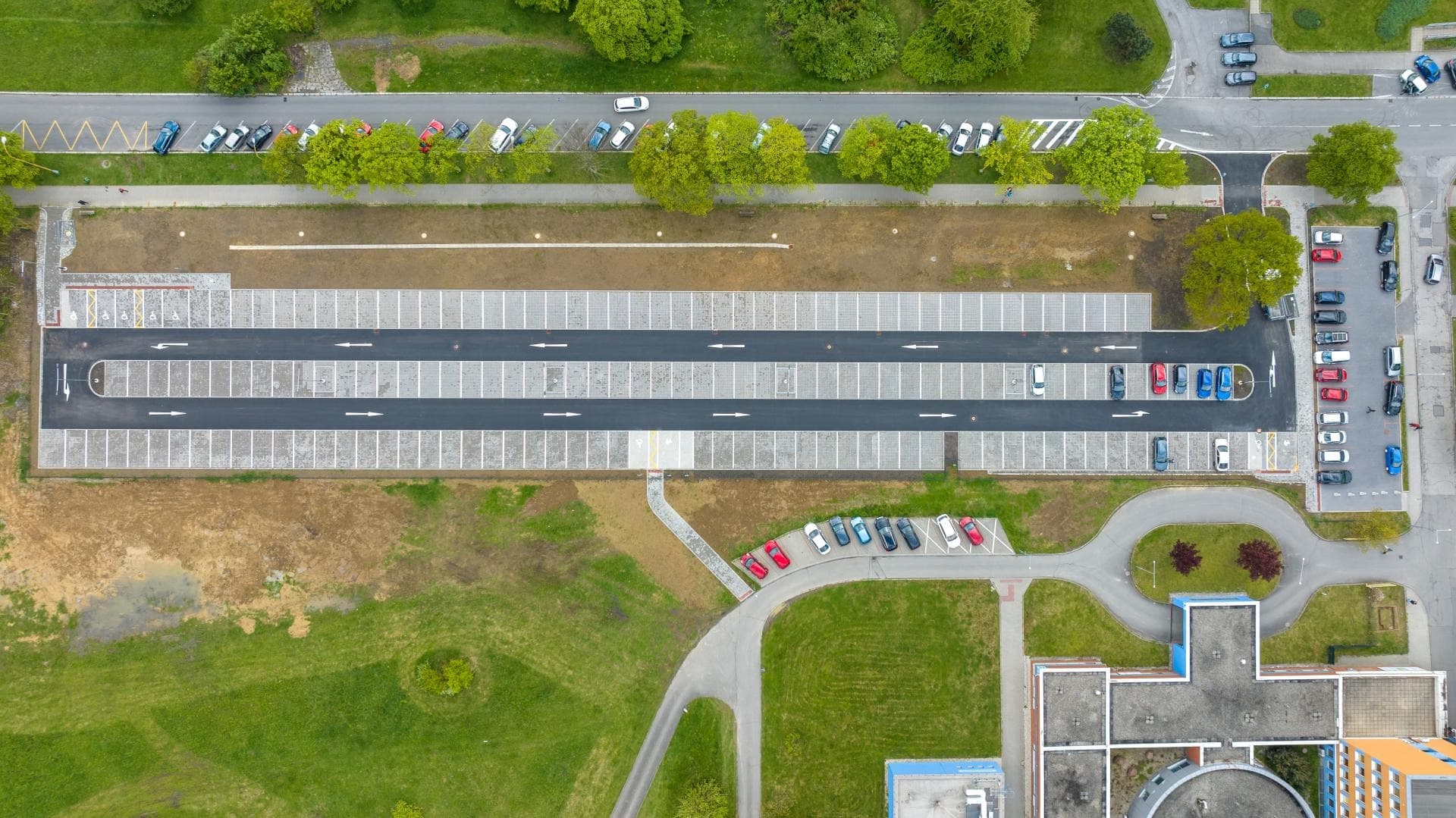 Havířov – parkoviště u Nemocnice – fotografie 4 z 4
