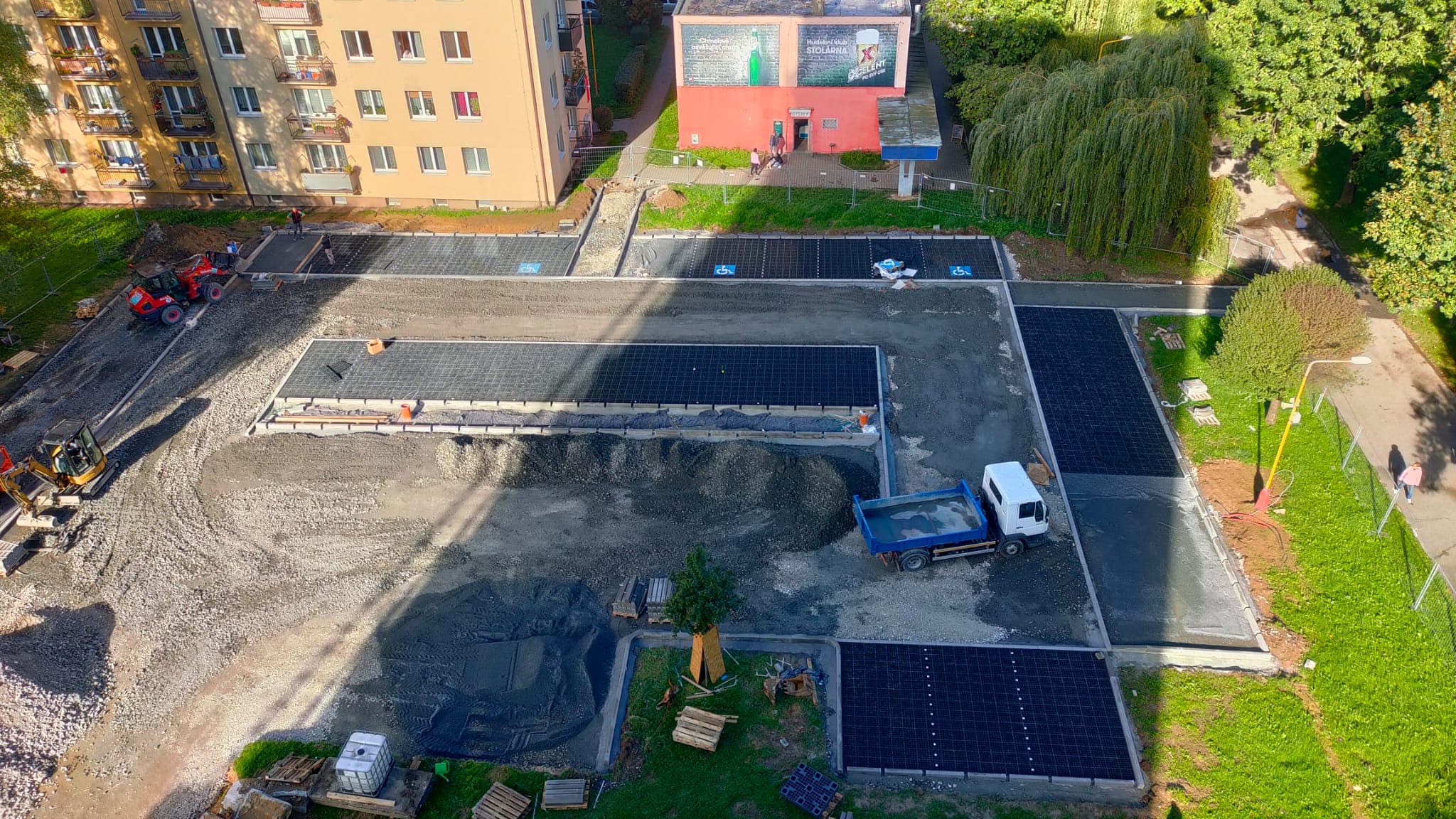 Výstavba parkoviště na ul. Dělnická, Havířov – fotografie 2 z 4