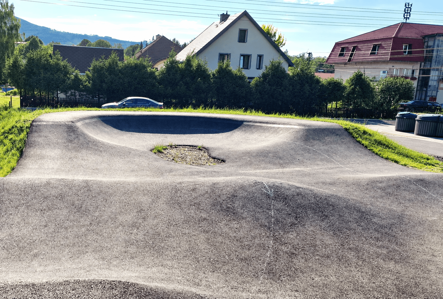 Příjezdová komunikace a pumptrack Hrádek – fotografie 2 z 3