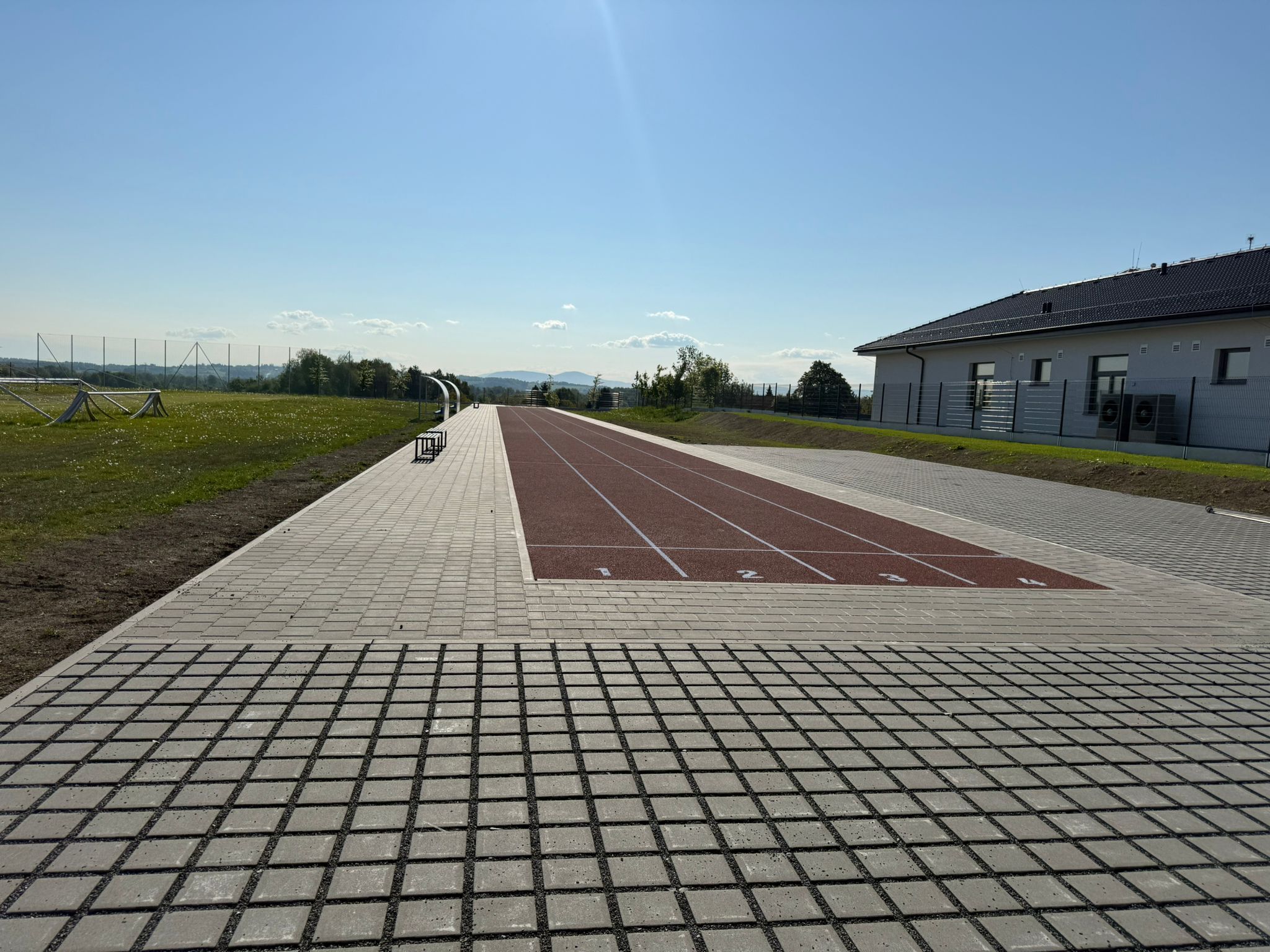 Dolní Domaslavice hřiště 2